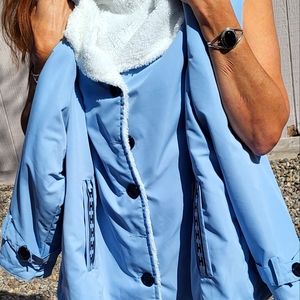 New Light blue, lightweight coat with sherpa lining and sherpa collar